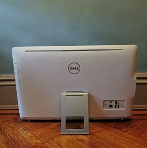 Dell Inspiron All In One Desktop 3000 Series Intel Core i5